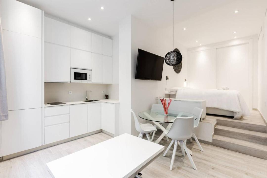 Minty Stay - Studio La Merced Malaga Zewnętrze zdjęcie